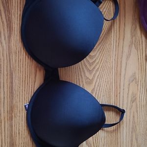 34DD Victoria Secret convertible bra